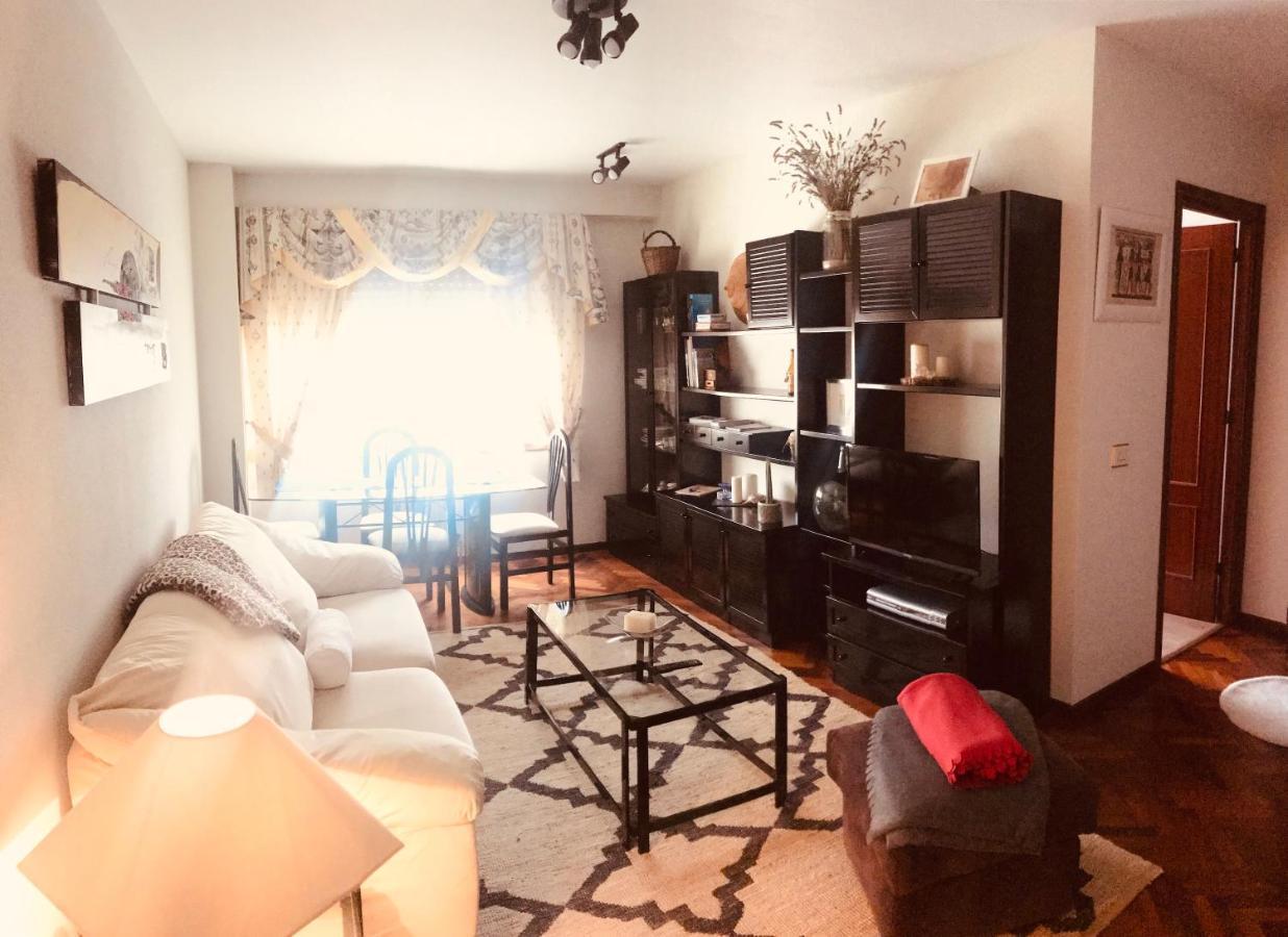 Apartamento Centrico En Monforte De Lemos - No Wifi - Parking Privado Eksteriør bilde