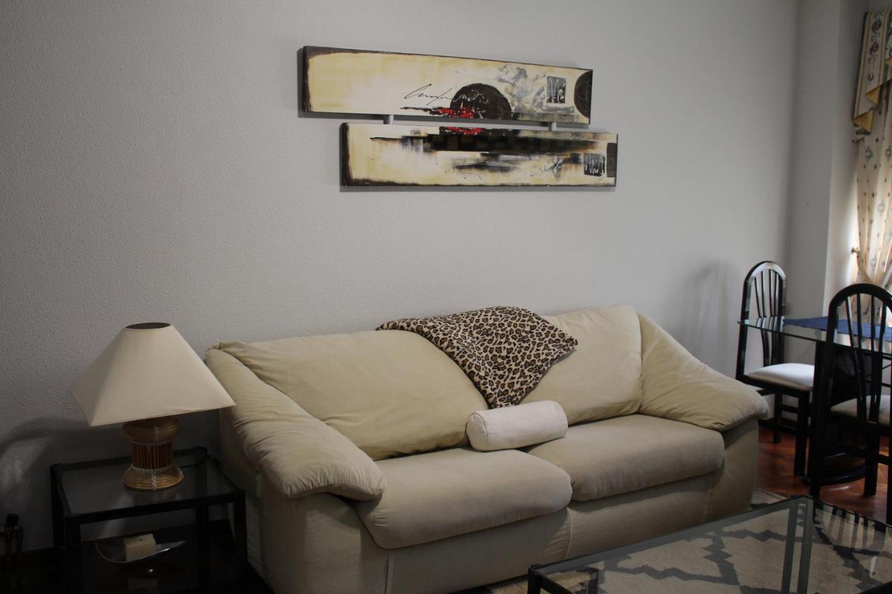 Apartamento Centrico En Monforte De Lemos - No Wifi - Parking Privado Eksteriør bilde